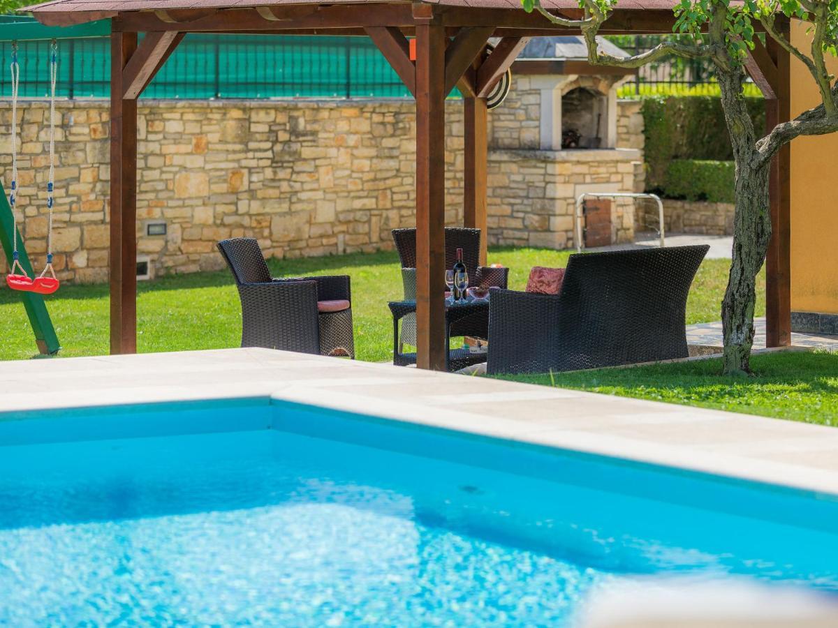 Holiday Home Nikolina - Roj412 By Interhome Sveti Petar u Sumi Экстерьер фото