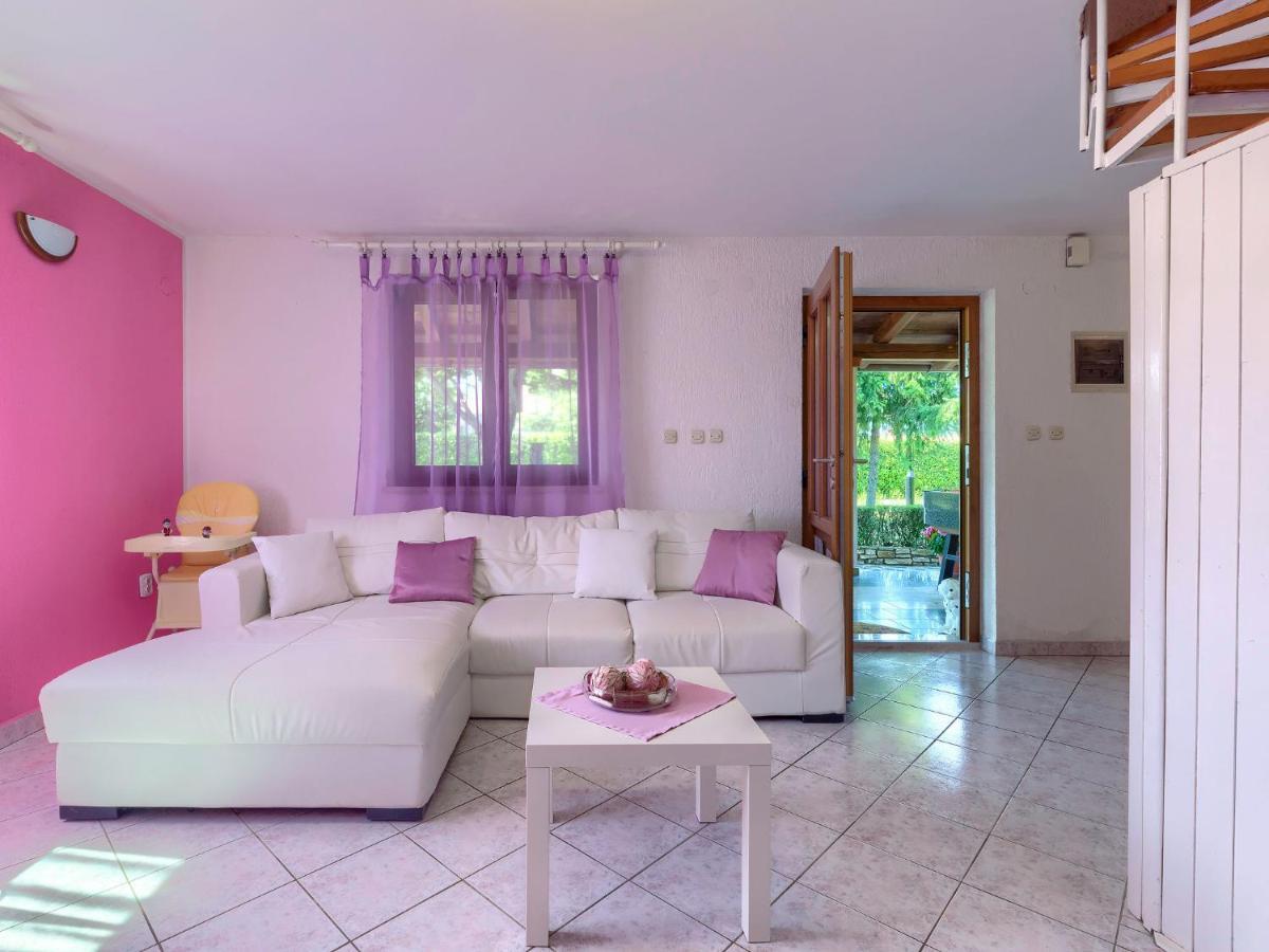 Holiday Home Nikolina - Roj412 By Interhome Sveti Petar u Sumi Экстерьер фото